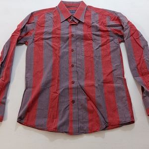 Peter England Long Sleeve Button Up Dress Shirt - Red & Blue Plaid Small?